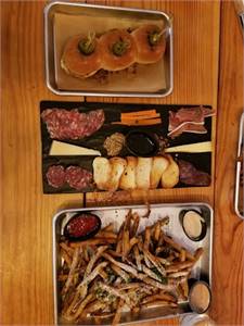 Nonic Beer Bar & Kitchen